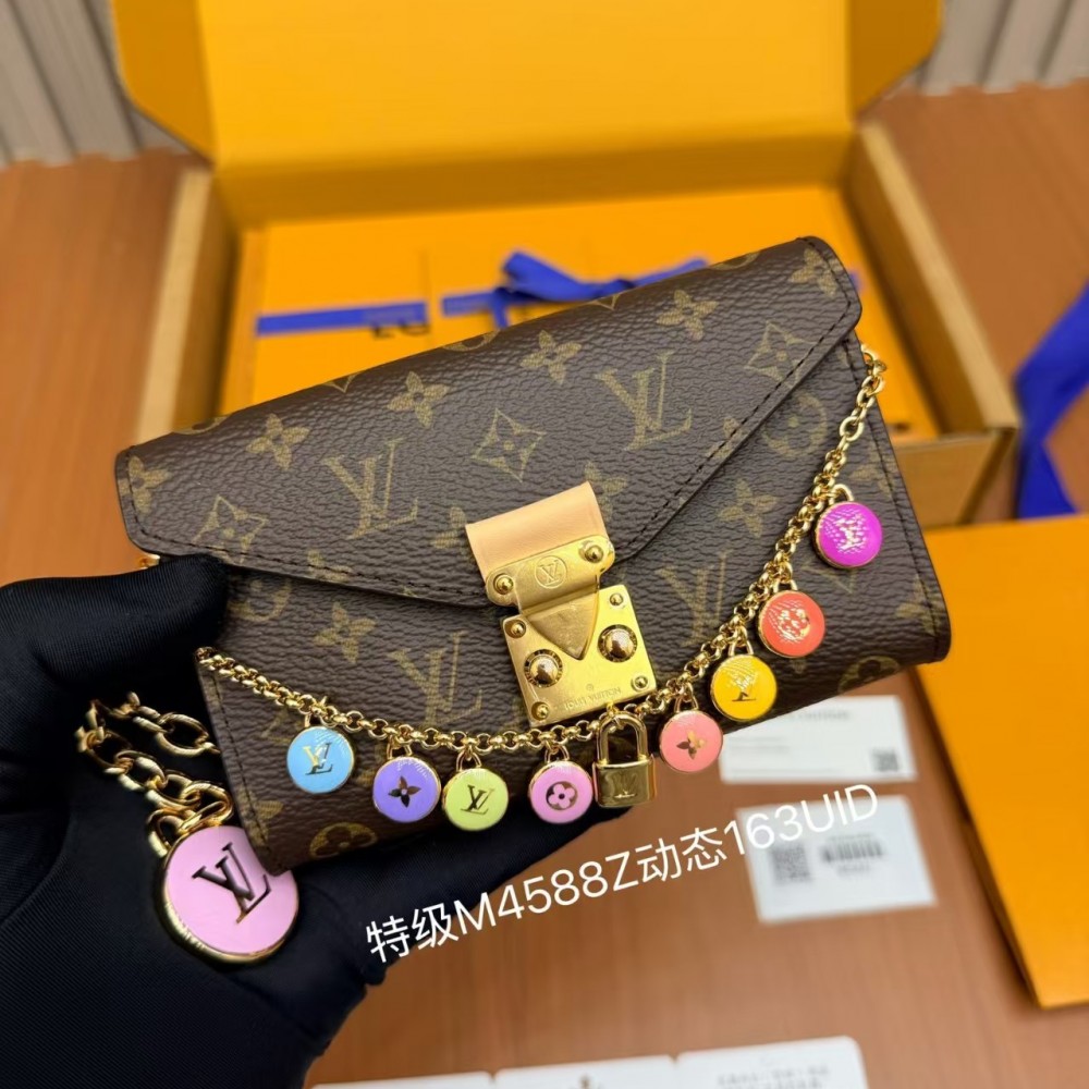 Louis Vuitton LV x TM Pouch Metis Belt Accessories