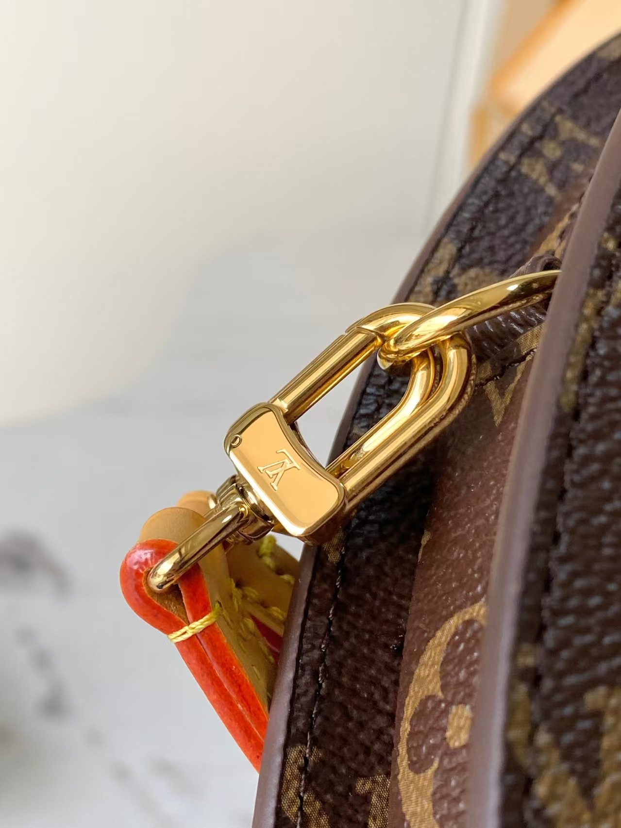 Louis Vuitton LV Fan Monogram - Handbags