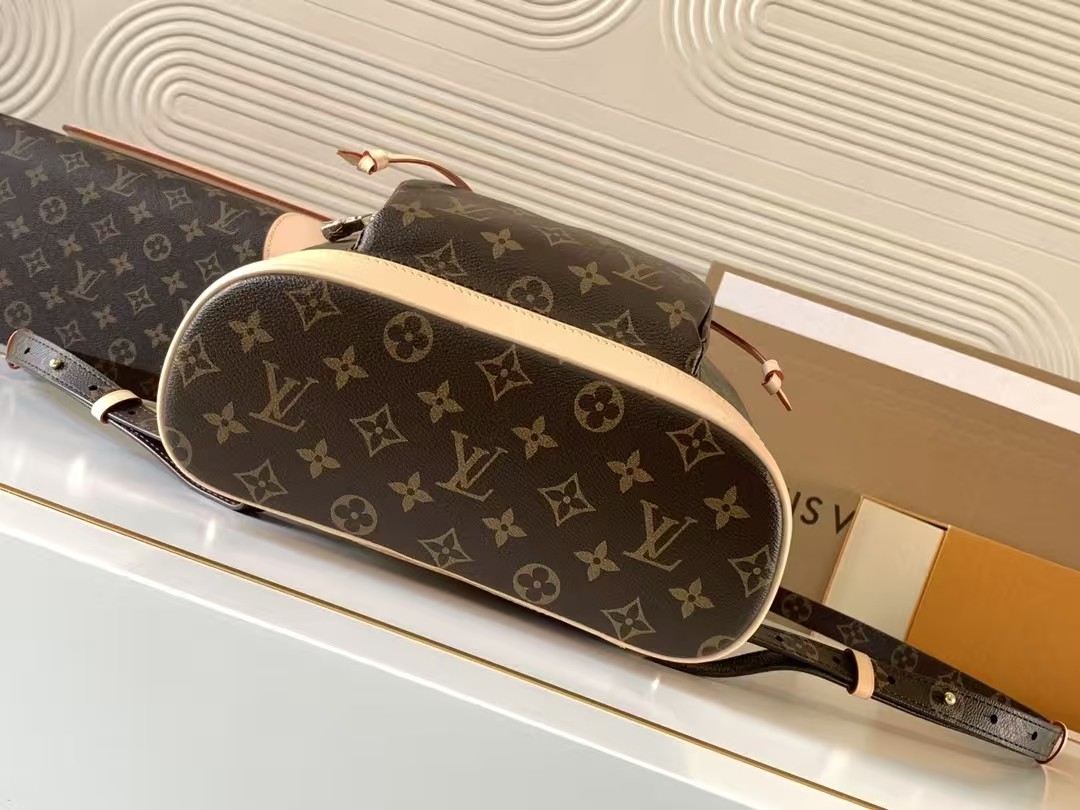 Louis Vuitton Montsouris PM Monogram -Handbags