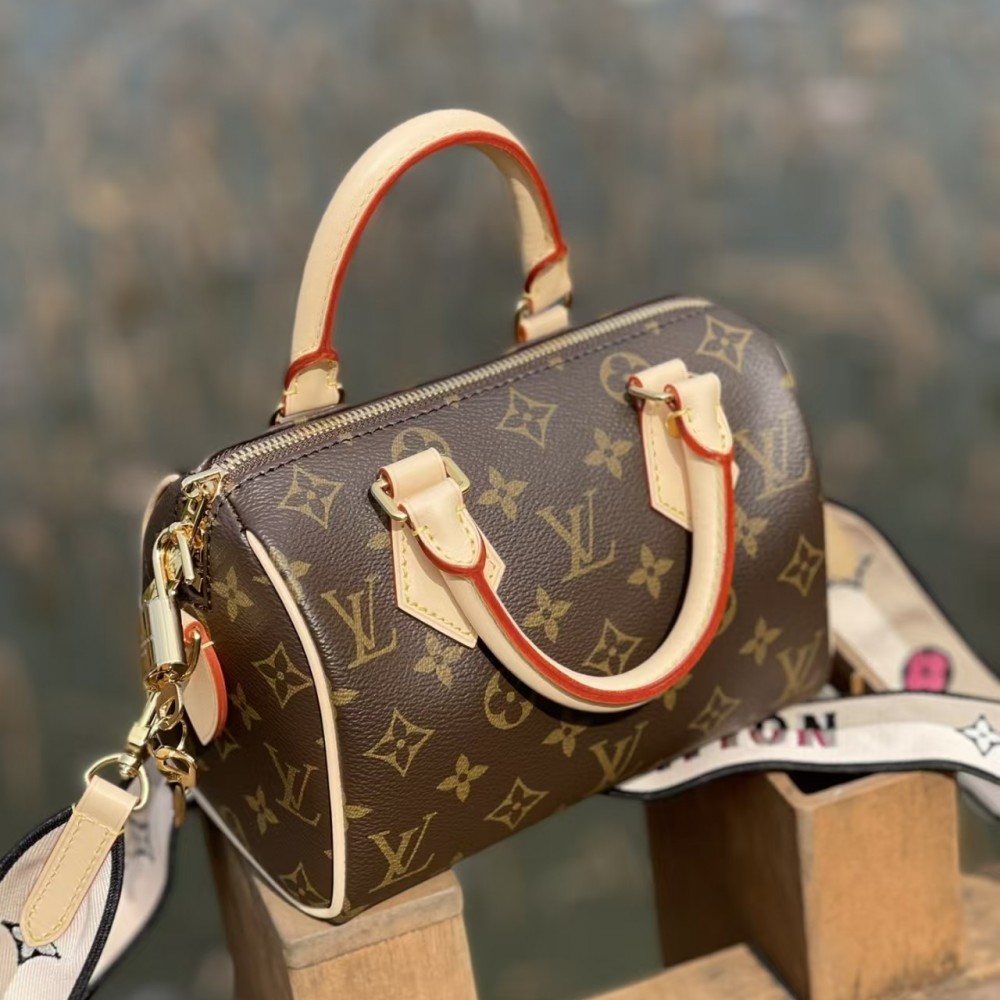 Louis Vuitton Speedy Bandouliere 20 Monogram