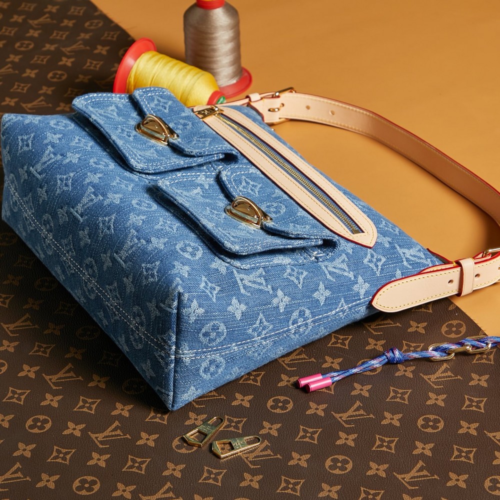Louis Vuitton Baggy Monogram Denim -Bleu Denim