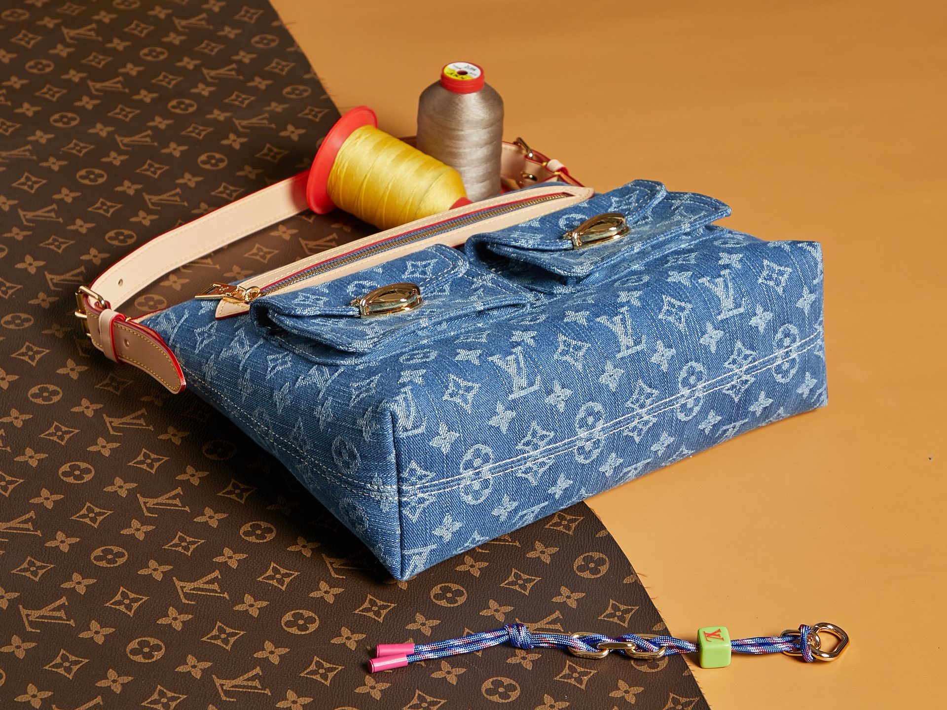 Louis Vuitton Baggy Monogram Denim -Bleu Denim