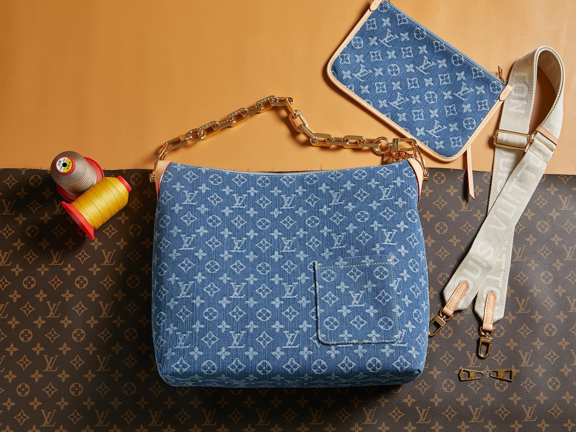 Louis Vuitton Coussin Hobo MM Monogram Denim