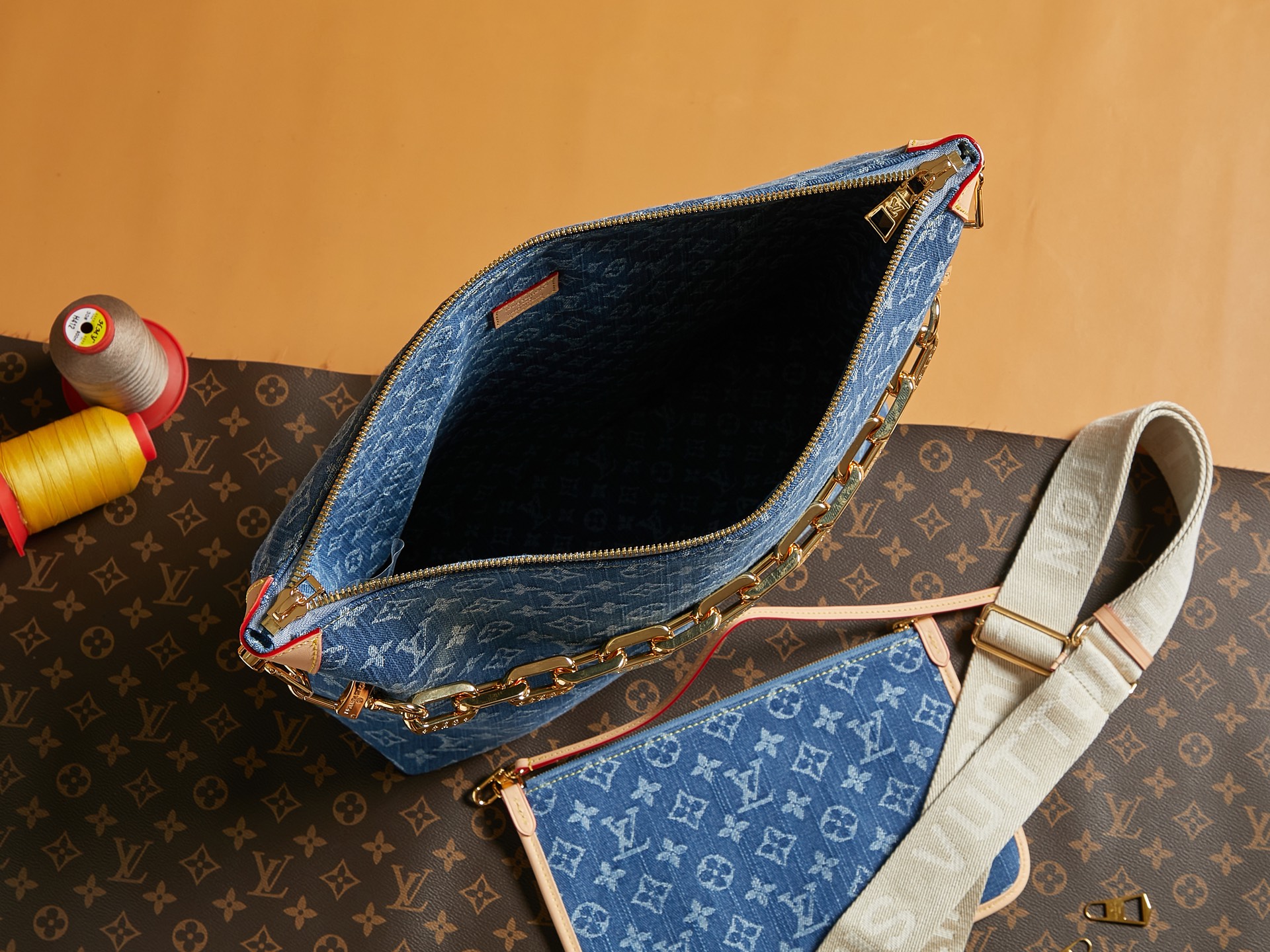 Louis Vuitton Coussin Hobo MM Monogram Denim