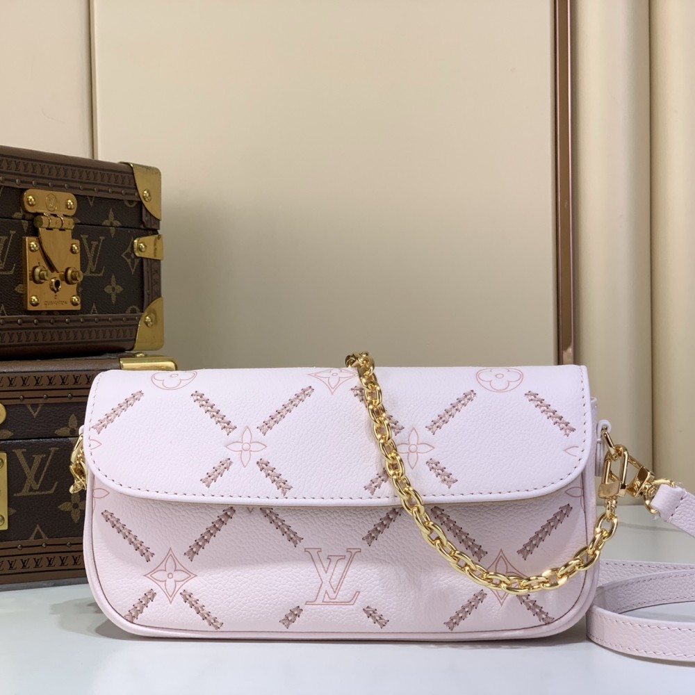 Louis Vuitton Wallet On Chain Ivy Monogram Empreinte Leather