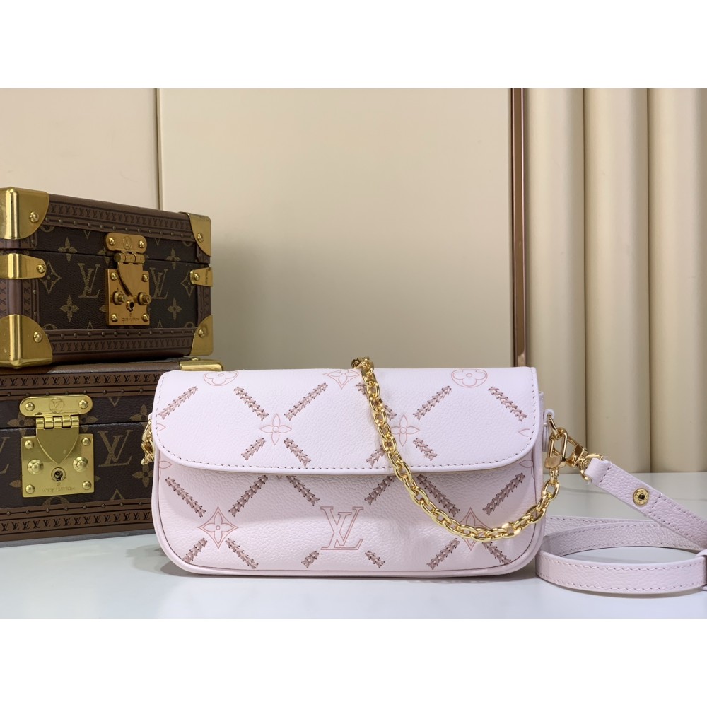 Louis Vuitton Wallet On Chain Ivy Monogram Empreinte Leather