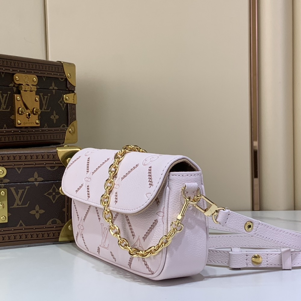 Louis Vuitton Wallet On Chain Ivy Monogram Empreinte Leather