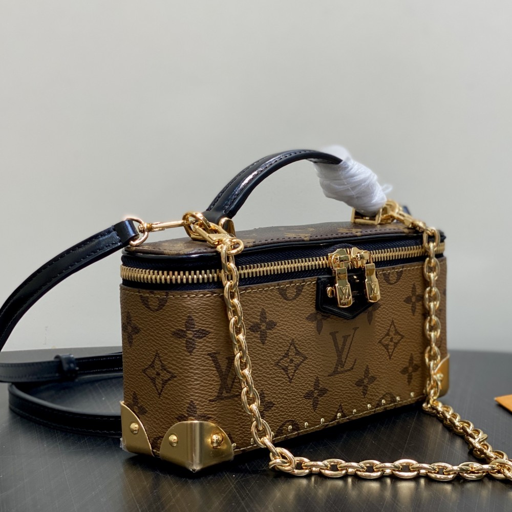 Louis Vuitton Vanity Pouch Trunk Monogram Reverse