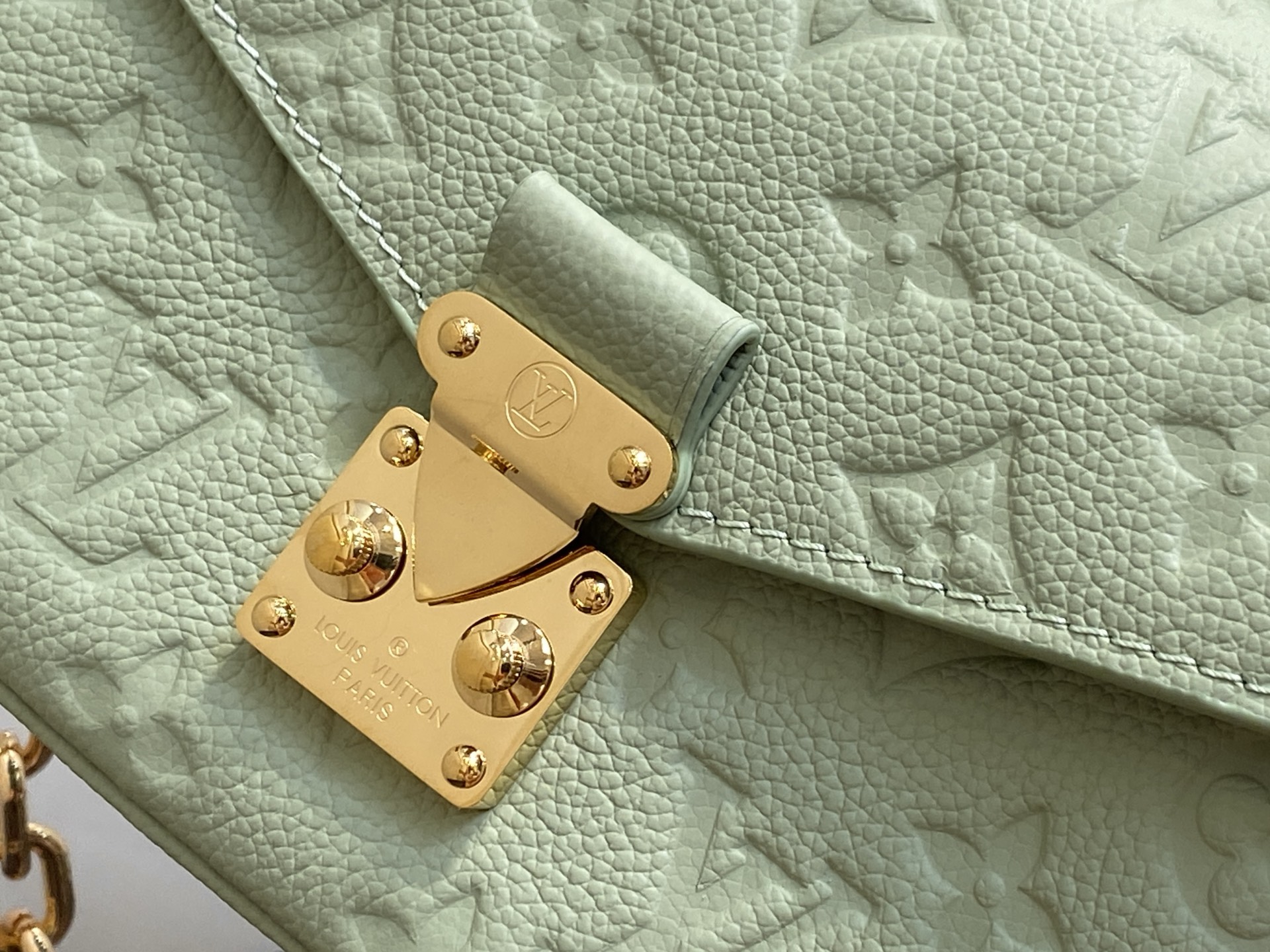 Louis Vuitton Pochette Metis East-West Monogram Empreinte Leather