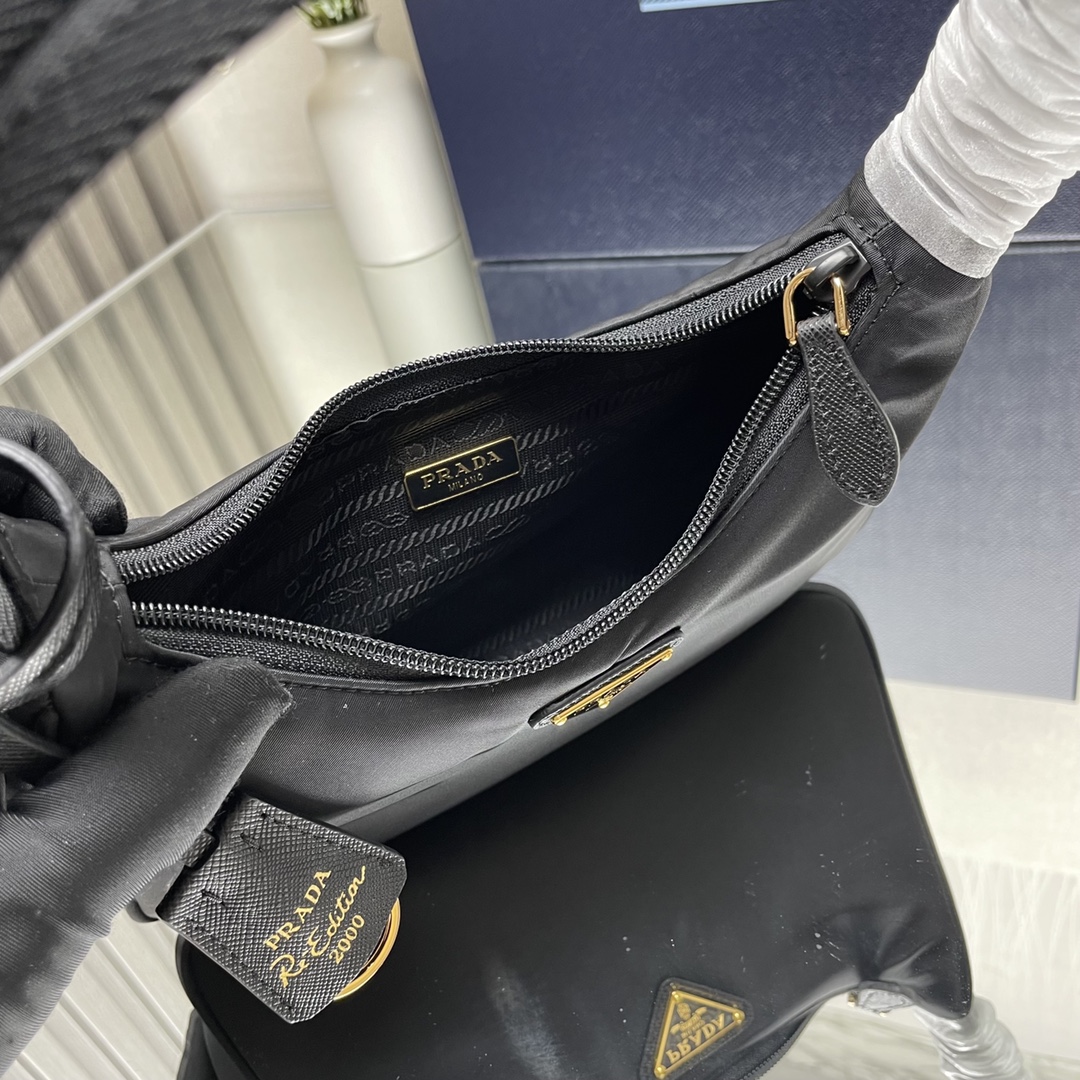 Prada Re-Edition 2005 Re-Nylon and Saffiano mini bag