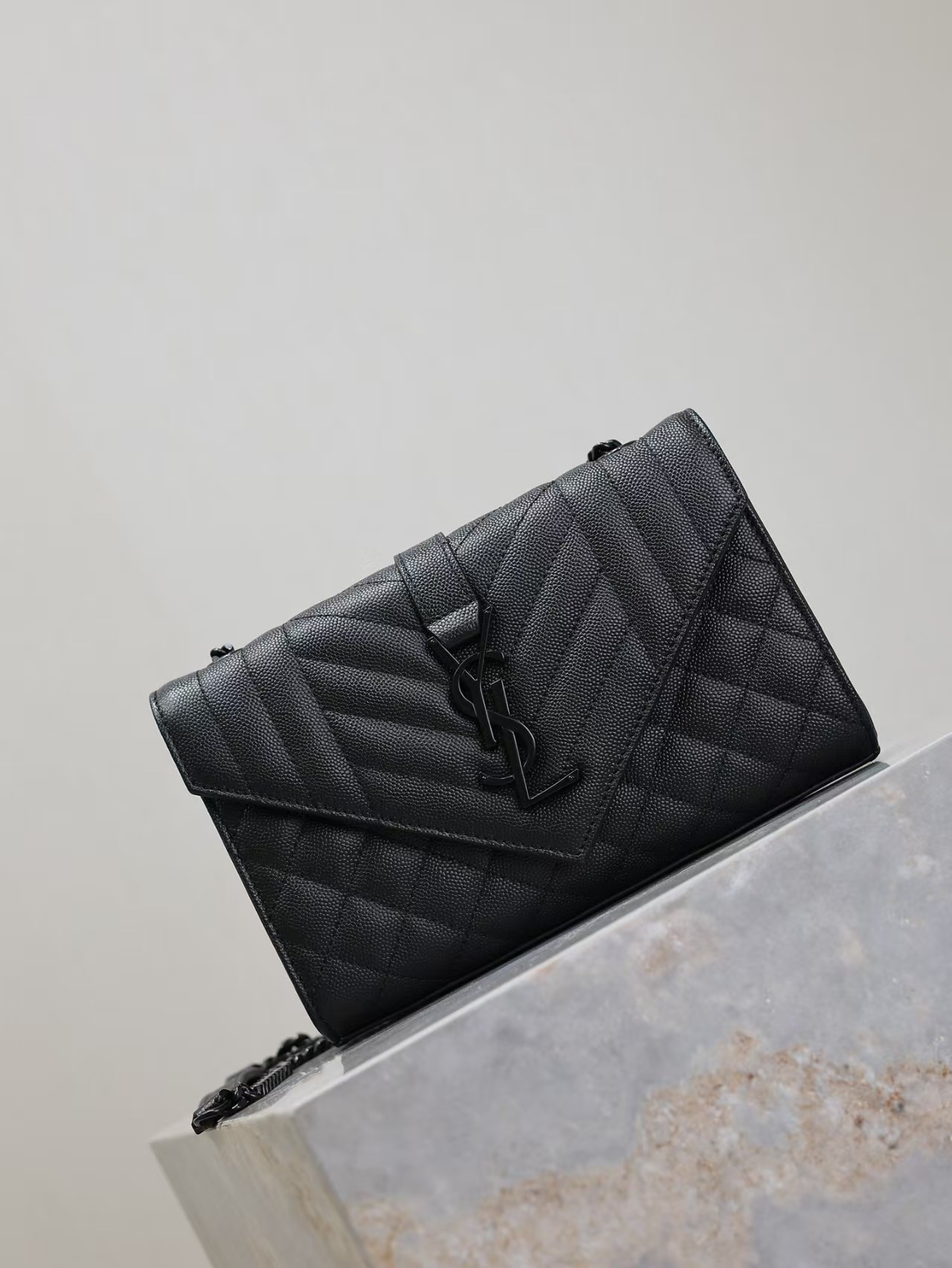 SAINTAURENT ENVELOPE SMALL IN QUILTED GRAIN DE POUDRE EMBOSSED LEATHER SAINTAURENT ENVELOPE SMALL IN QUILTED GRAIN DE POUDRE EMBOSSED LEATHER