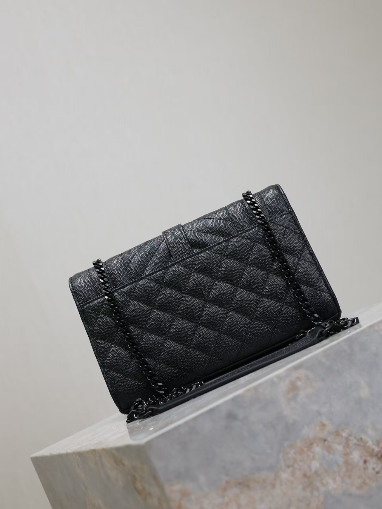 SAINTAURENT ENVELOPE SMALL IN QUILTED GRAIN DE POUDRE EMBOSSED LEATHER SAINTAURENT ENVELOPE SMALL IN QUILTED GRAIN DE POUDRE EMBOSSED LEATHER