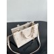 Louis Vuitton Empreinte Monogram Giant Onthego MM Tourterelle Creme Louis Vuitton Empreinte Monogram Giant Onthego MM Tourterelle Creme