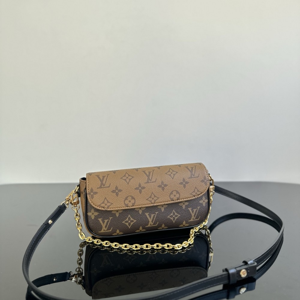Louis Vuitton Wallet On Chain Ivy Monogram Empreinte