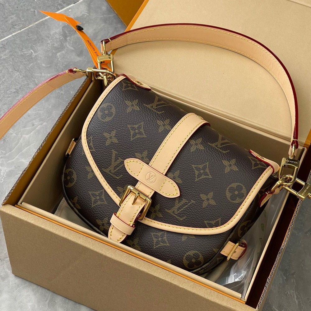 LOUIS VUITTON Monogram Saumur BB
