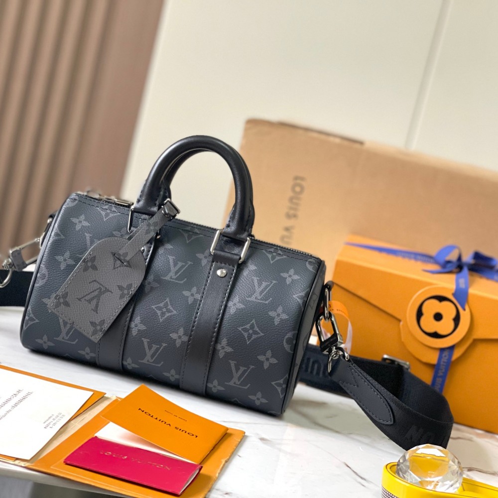 LOUIS VUITTON Keepall Bandoulière 25 Monogram Eclipse Reverse Monogram Eclipse 
