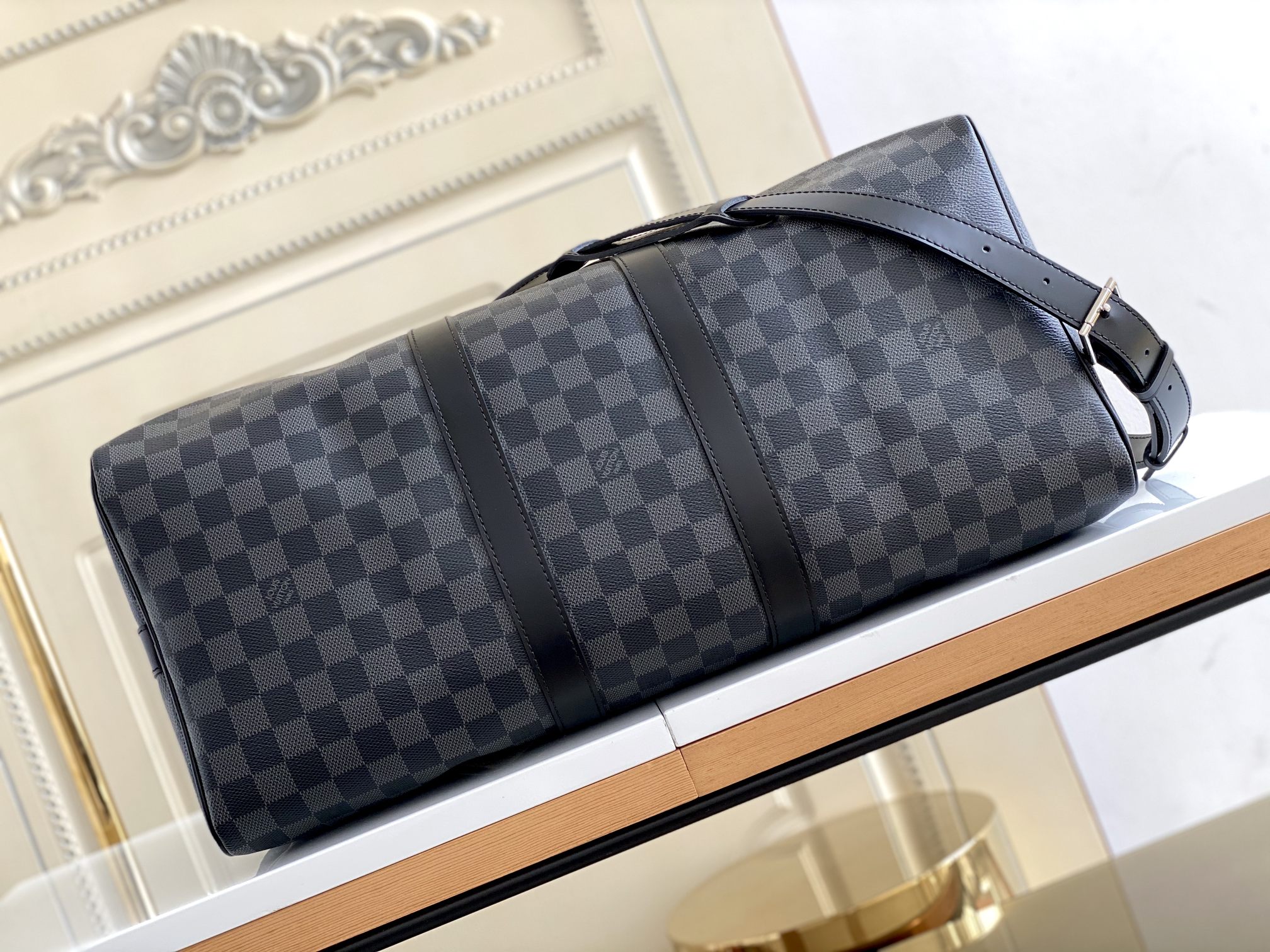 LOUIS VUITTON Keepall Bandoulière 45 Grey Monogram Eclipse LOUIS VUITTON Keepall Bandoulière 45 Grey Monogram Eclipse
