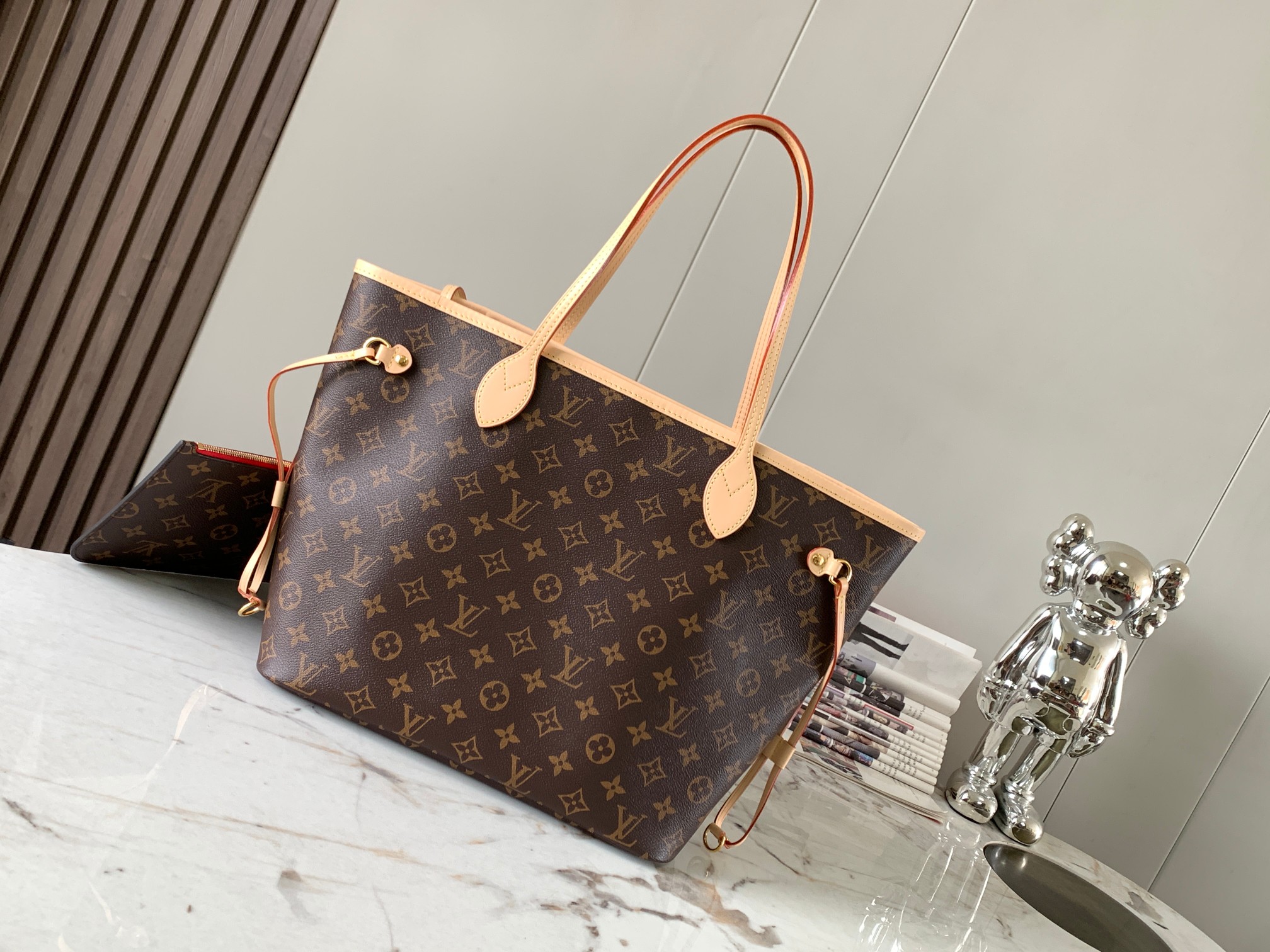 LOUIS VUITTON Neverfull Medium Rose Beige Monogram LOUIS VUITTON Neverfull Medium Rose Beige Monogram