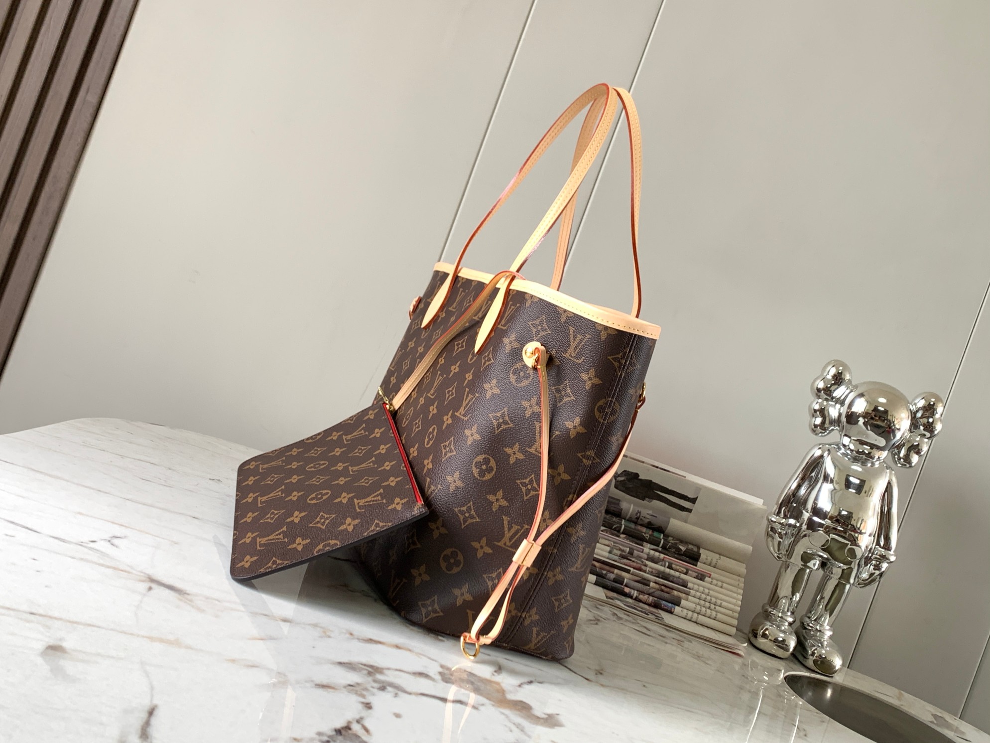 LOUIS VUITTON Neverfull Medium Rose Beige Monogram LOUIS VUITTON Neverfull Medium Rose Beige Monogram