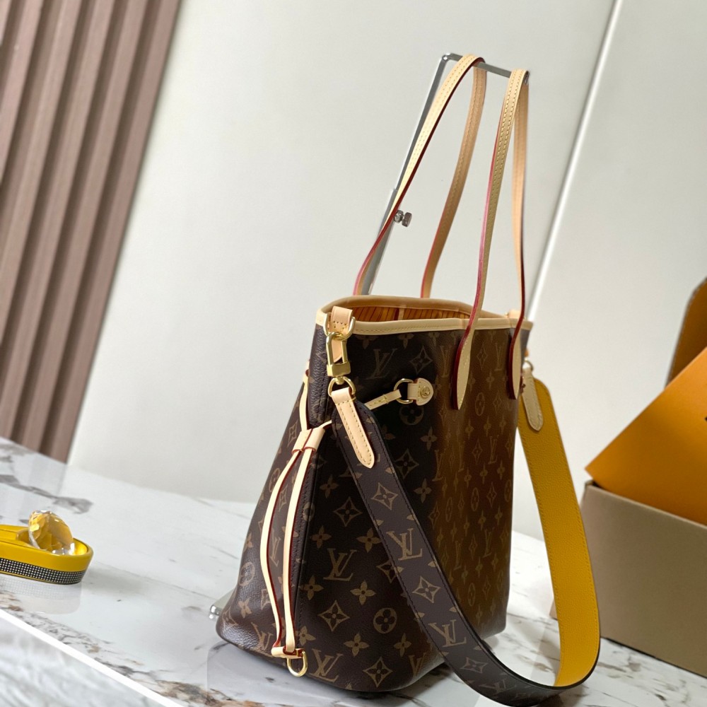 LOUIS VUITTON Neverfull Bandouliere Inside Out GM
