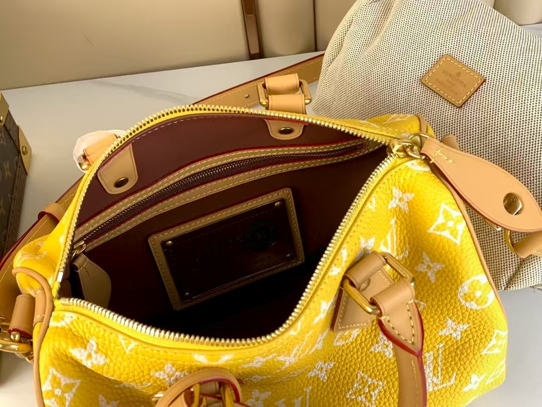 LOUIS VUITTON Speedy P9 Bandoulière 25 Autres Cuirs Monogram Yellow LOUIS VUITTON Speedy P9 Bandoulière 25 Autres Cuirs Monogram Yellow