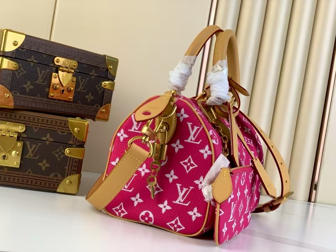 LOUIS VUITTON Speedy P9 Bandoulière 25 Autres Cuirs Monogram Red LOUIS VUITTON Speedy P9 Bandoulière 25 Autres Cuirs Monogram Red