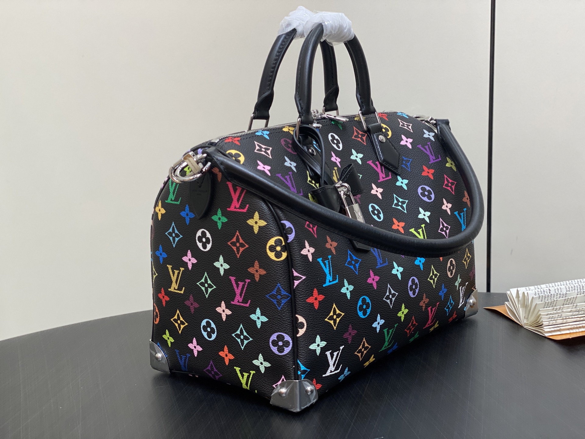 Louis Vuitton X Takashi Murakami Soft Speedy Bandoulière 30 Louis Vuitton X Takashi Murakami Soft Speedy Bandoulière 30