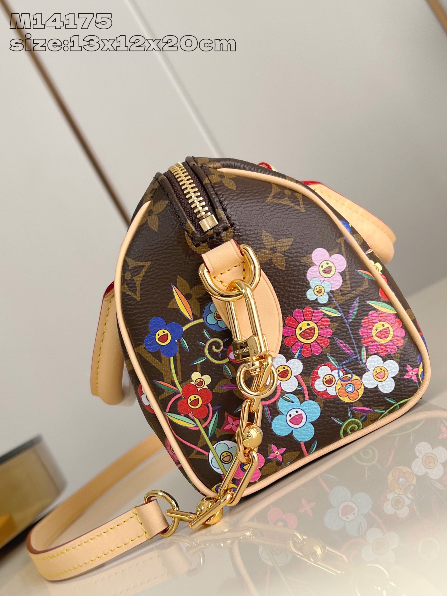 Louis Vuitton X Takashi Murakami Speedy Bandouliere 20 Monogram Louis Vuitton X Takashi Murakami Speedy Bandouliere 20 Monogram