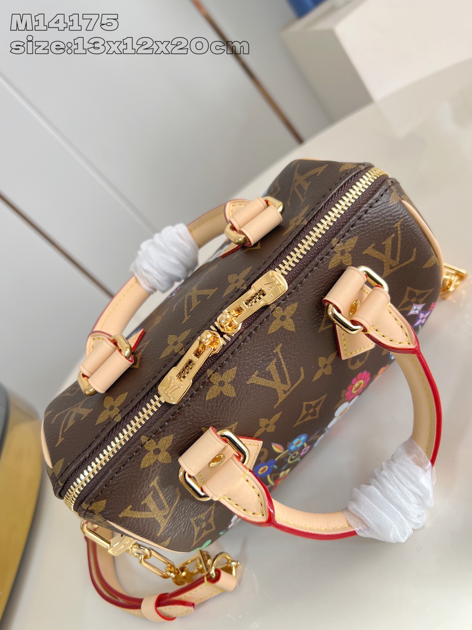 Louis Vuitton X Takashi Murakami Speedy Bandouliere 20 Monogram Louis Vuitton X Takashi Murakami Speedy Bandouliere 20 Monogram