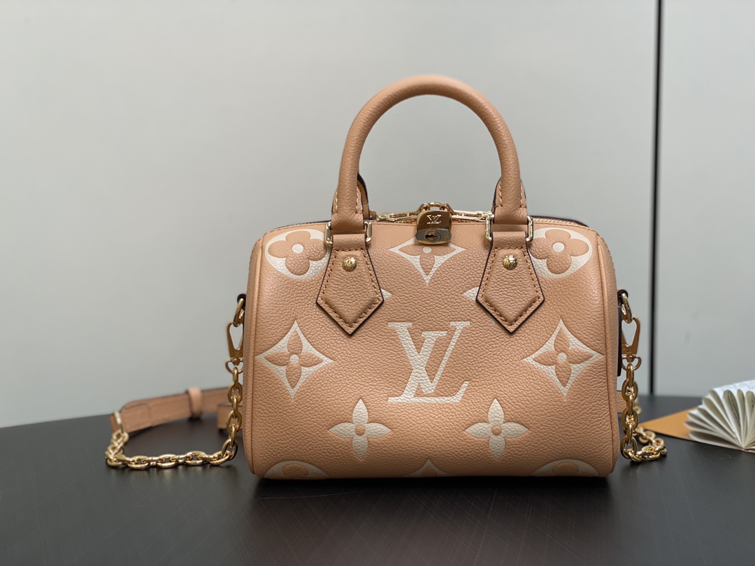 LOUIS VUITTON Speedy Bandoulière 20 Dove Monogram Empreinte Leather LOUIS VUITTON Speedy Bandoulière 20 Dove Monogram Empreinte Leather