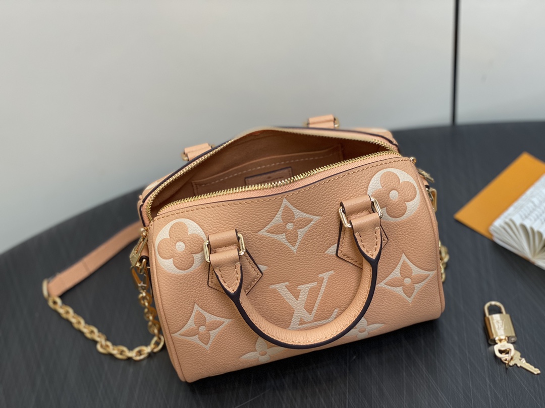 LOUIS VUITTON Speedy Bandoulière 20 Dove Monogram Empreinte Leather LOUIS VUITTON Speedy Bandoulière 20 Dove Monogram Empreinte Leather