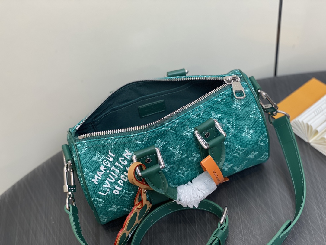 Louis Vuitton Keepall Bandouliere 25 PharrellWilliams Monogram Dust Louis Vuitton Keepall Bandouliere 25 PharrellWilliams Monogram Dust
