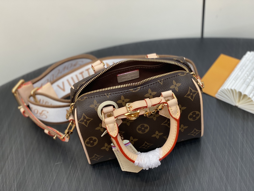 LOUIS VUITTON Nano Speedy 18 Monogram LOUIS VUITTON Nano Speedy 18 Monogram