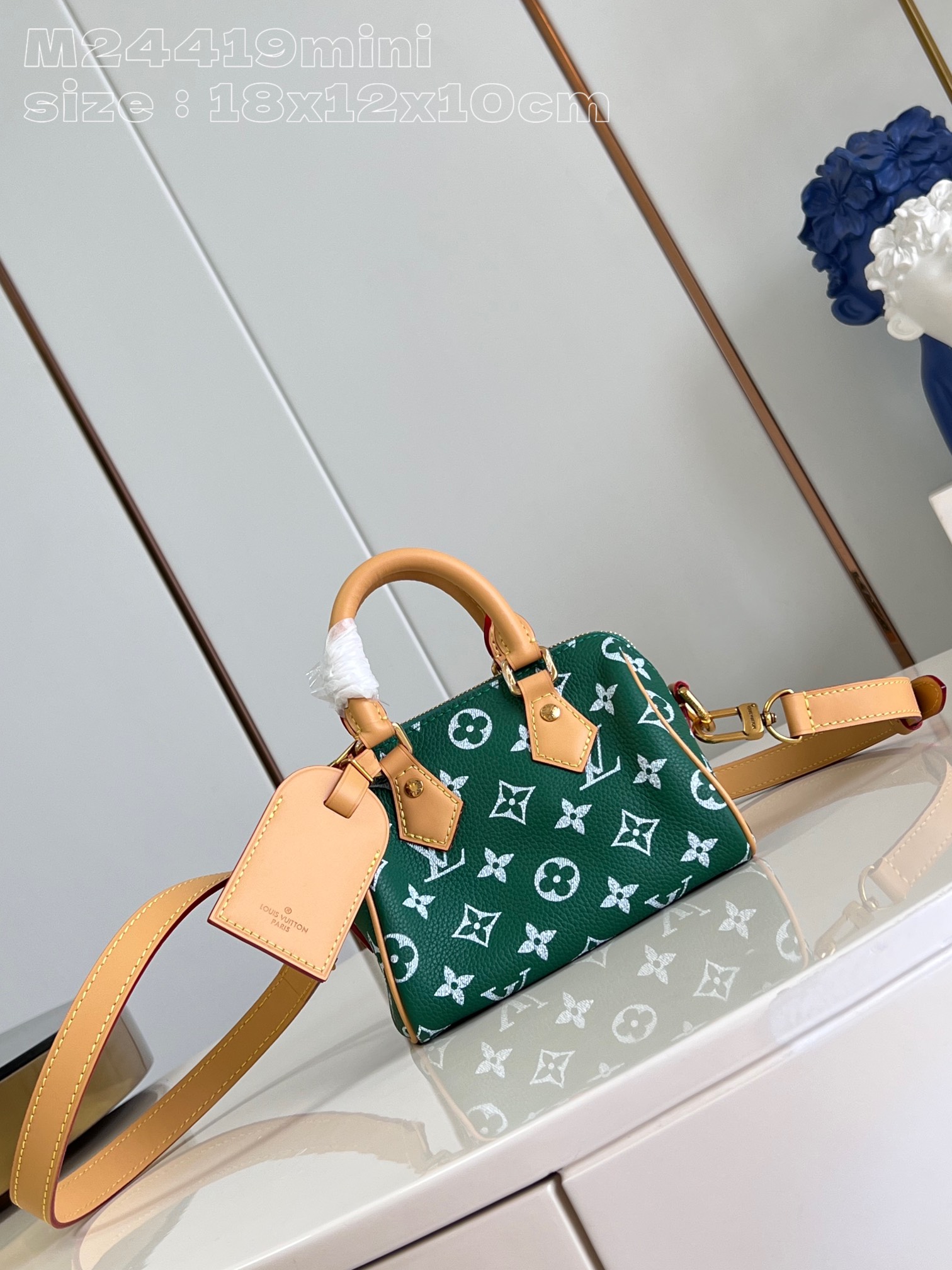 Louis Vuitton Calfskin Monogram Speedy P9 Bandouliere 18 Green Louis Vuitton Calfskin Monogram Speedy P9 Bandouliere 18 Green