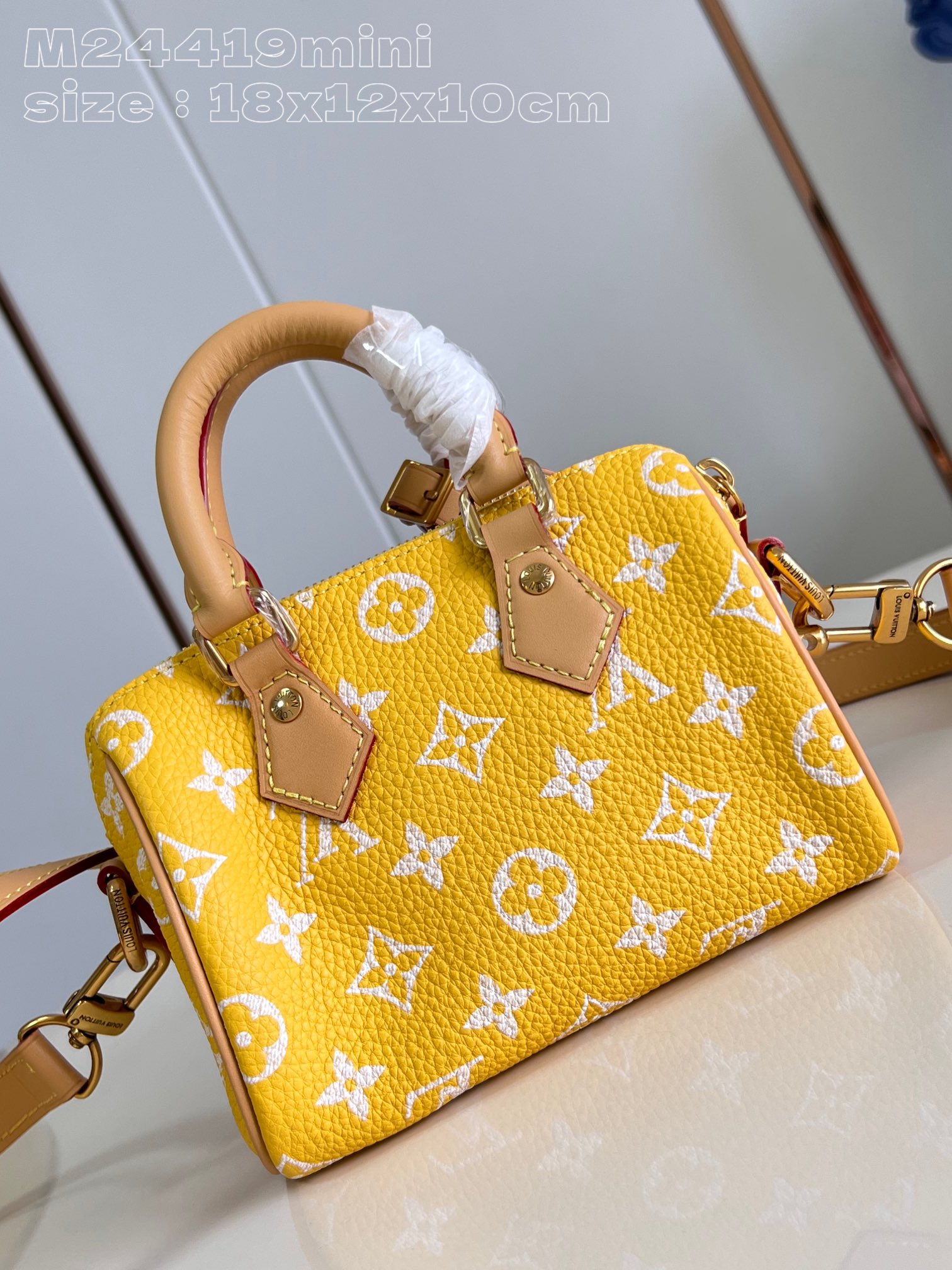 Louis Vuitton Calfskin Monogram Speedy P9 Bandouliere 18 Yellow Louis Vuitton Calfskin Monogram Speedy P9 Bandouliere 18 Yellow