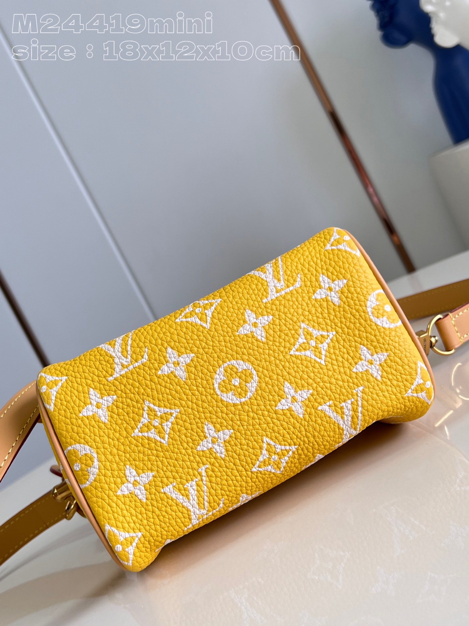 Louis Vuitton Calfskin Monogram Speedy P9 Bandouliere 18 Yellow Louis Vuitton Calfskin Monogram Speedy P9 Bandouliere 18 Yellow