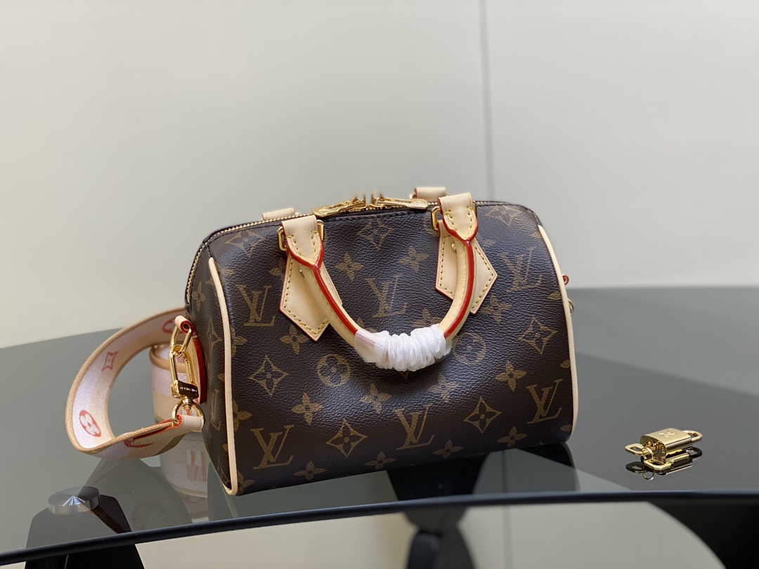 Louis Vuitton Speedy Bandoulière 20 Monogram Pink shoulder strap Louis Vuitton Speedy Bandoulière 20 Monogram Pink shoulder strap