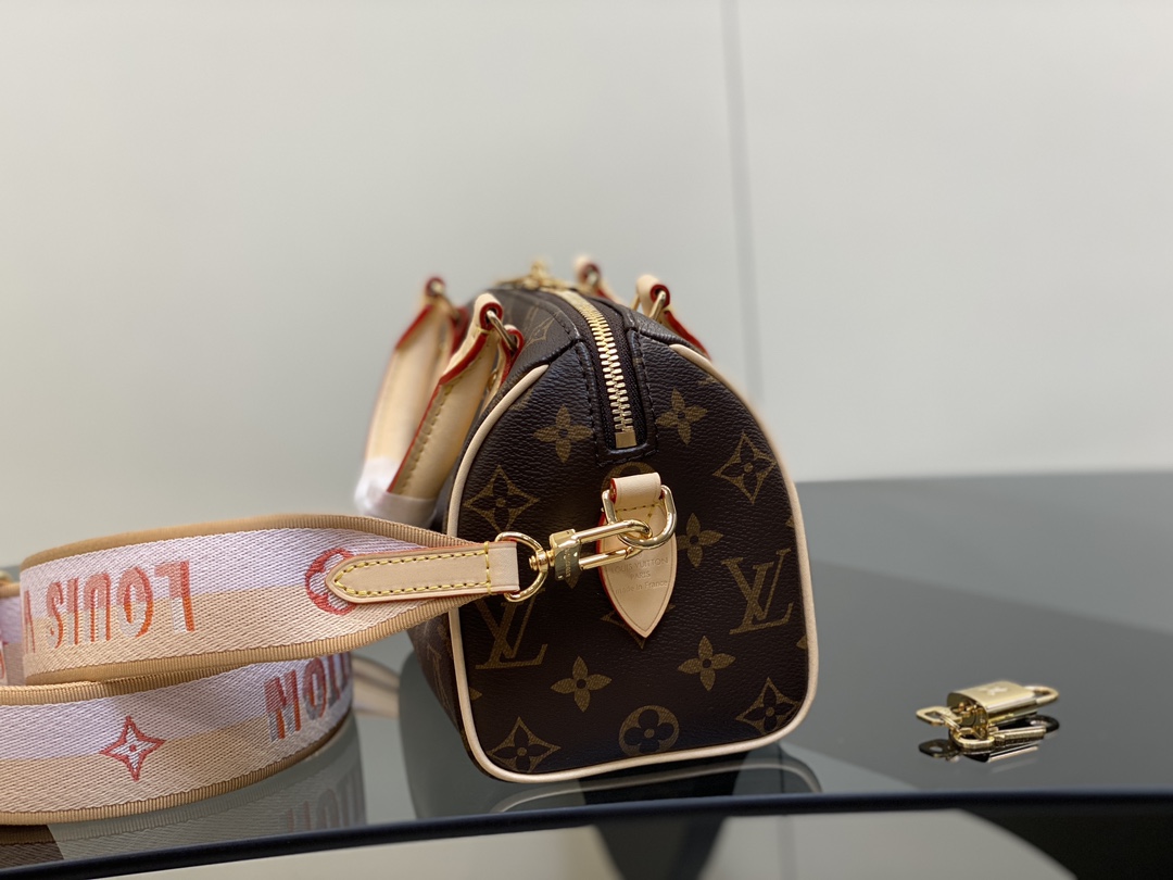 Louis Vuitton Speedy Bandoulière 20 Monogram Pink shoulder strap Louis Vuitton Speedy Bandoulière 20 Monogram Pink shoulder strap
