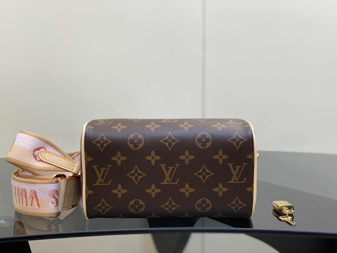 Louis Vuitton Speedy Bandoulière 20 Monogram Pink shoulder strap Louis Vuitton Speedy Bandoulière 20 Monogram Pink shoulder strap