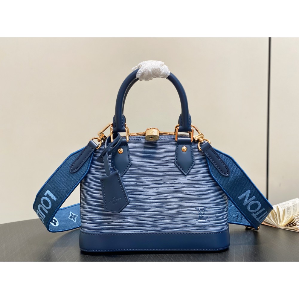 LOUIS VUITTON Alma BB Black Epi