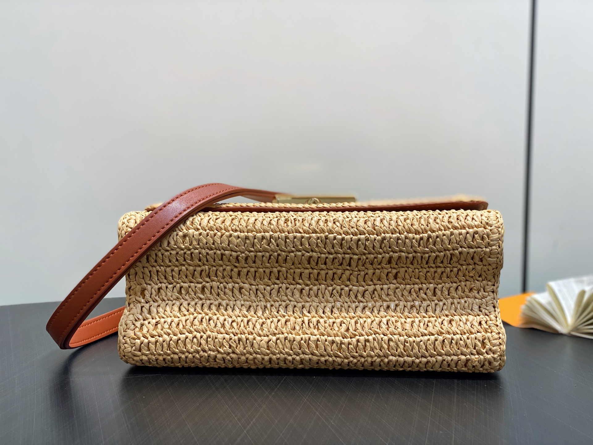 Louis Vuitton Twist Slim