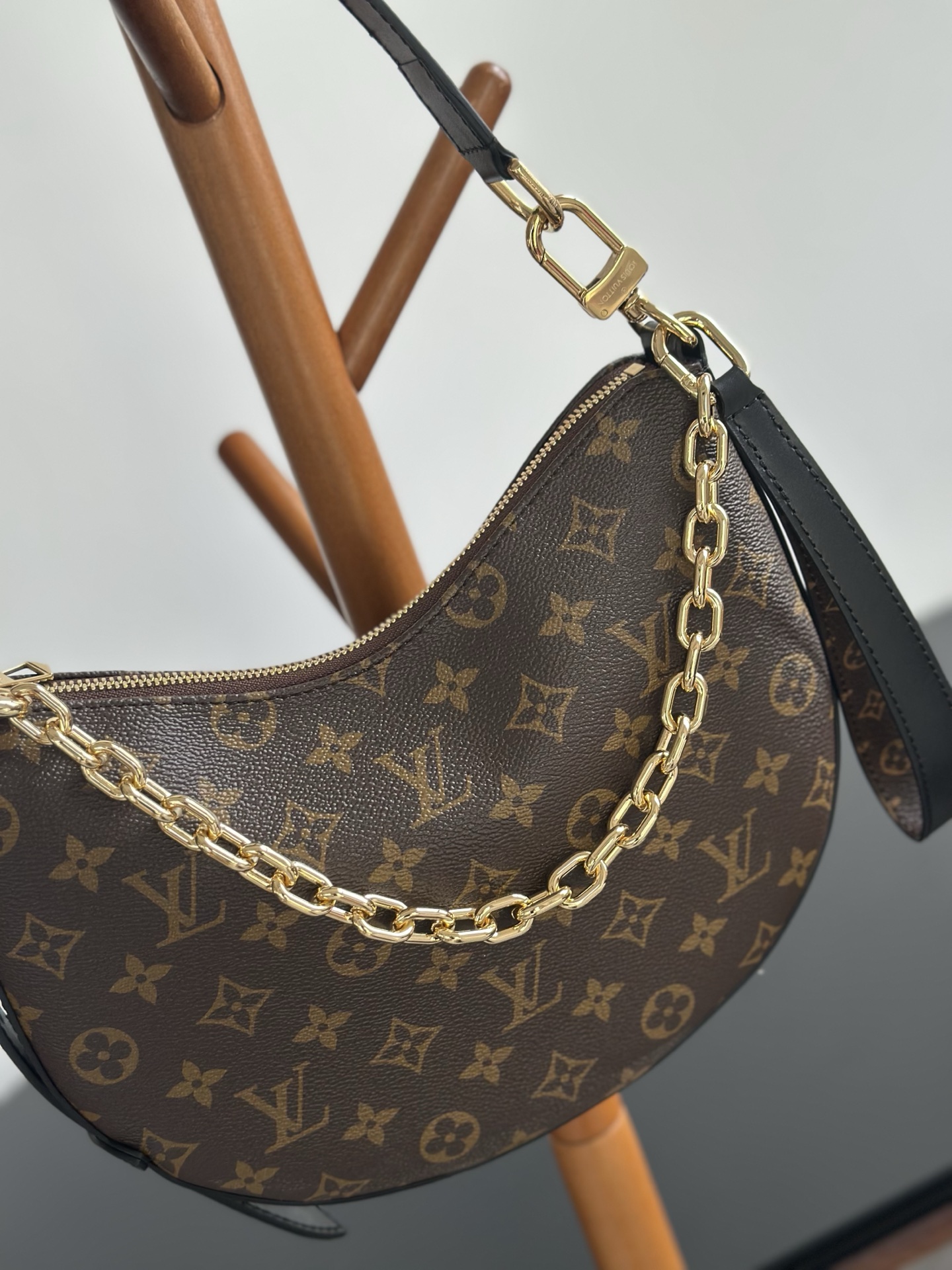 Louis Vuitton Cookie Bb Monogram