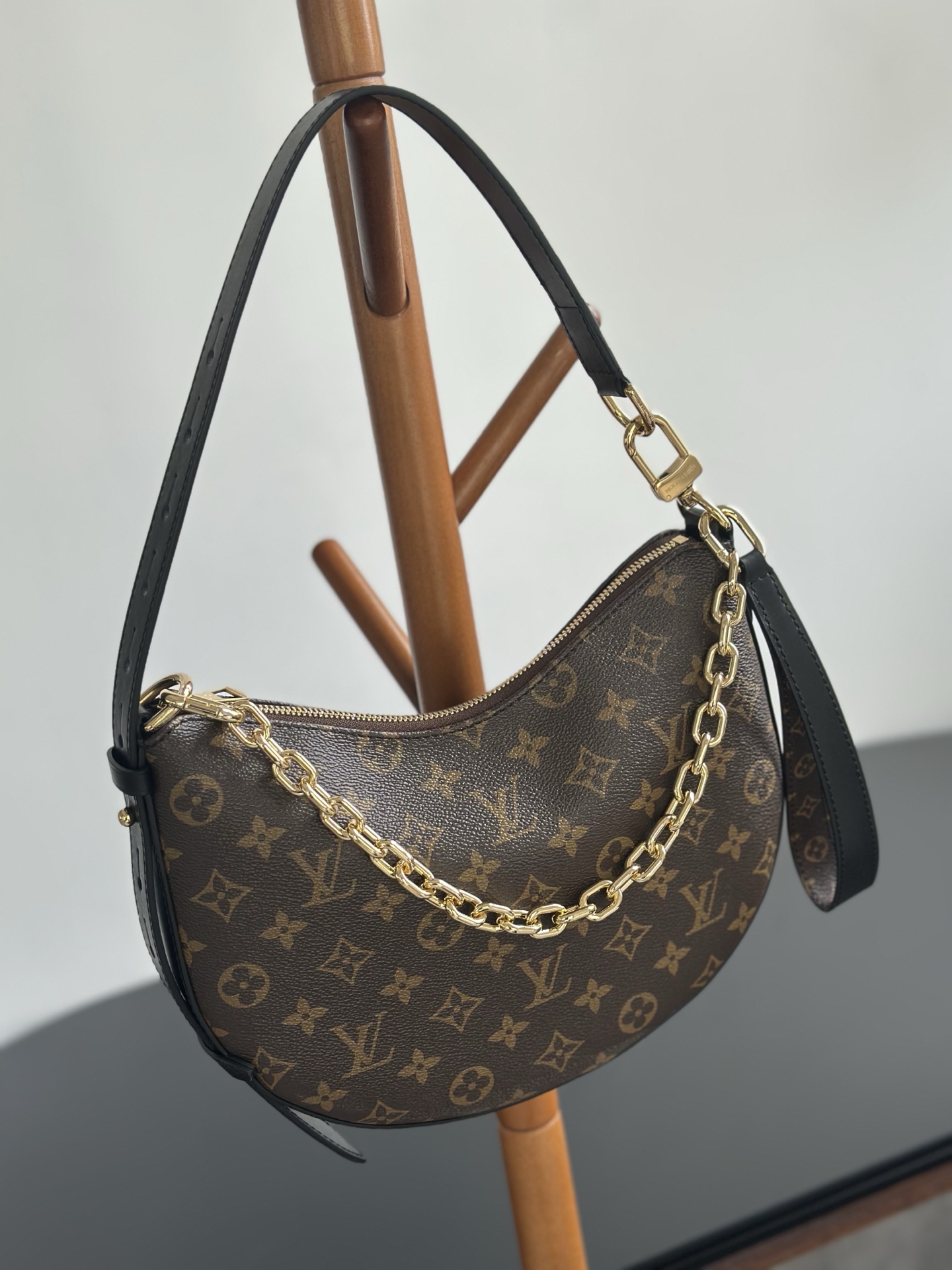 Louis Vuitton Cookie Bb Monogram