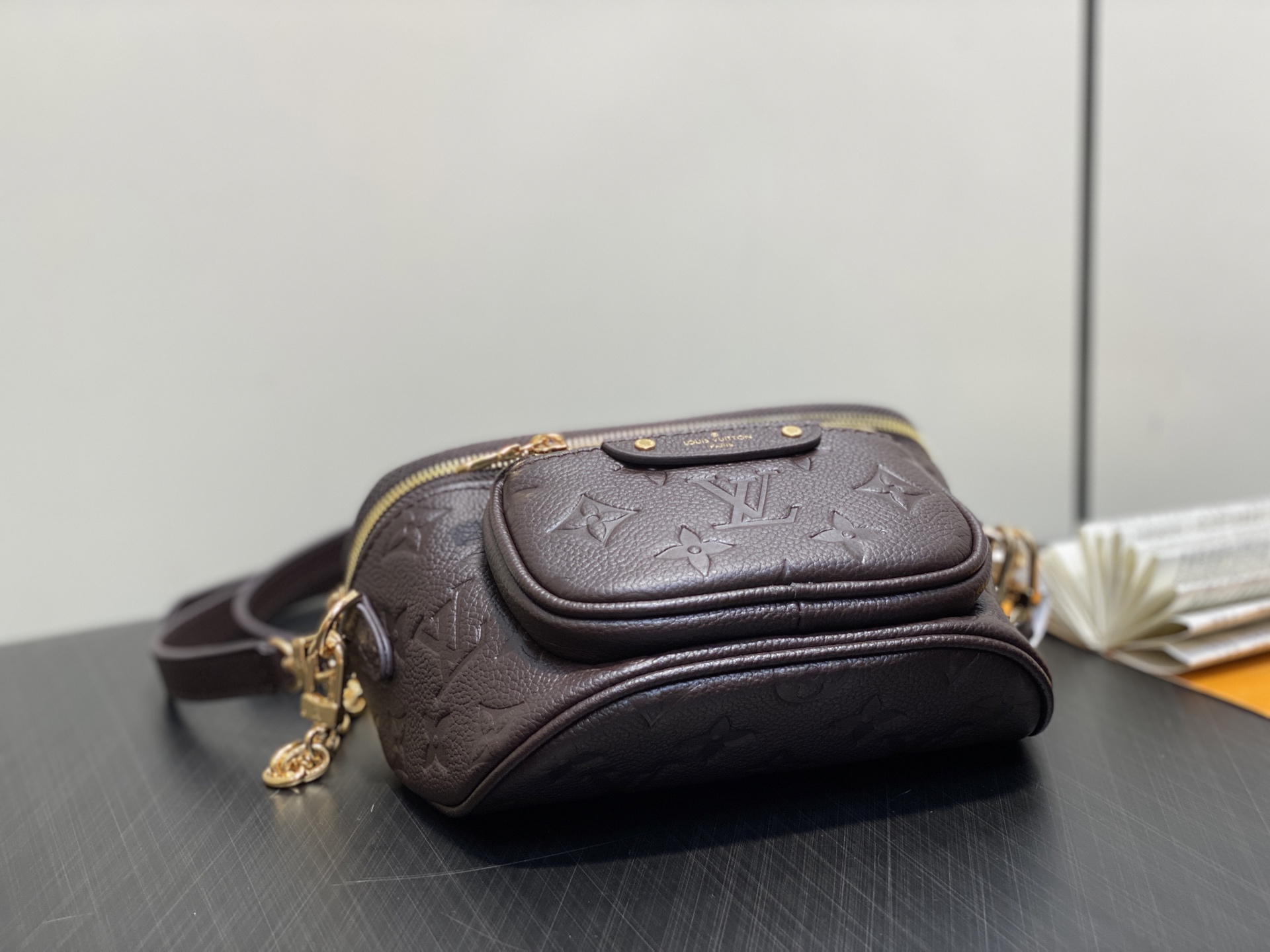 Louis Vuitton Mini Bumbag Monogram. Size