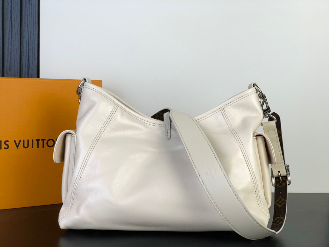 Louis Vuitton Carryall Cargo