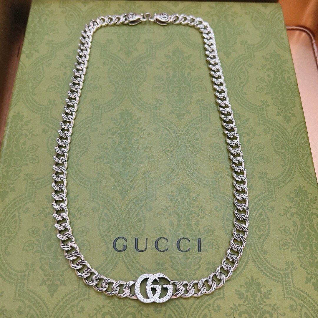 Gucci Interlocking Monogram Station Necklace