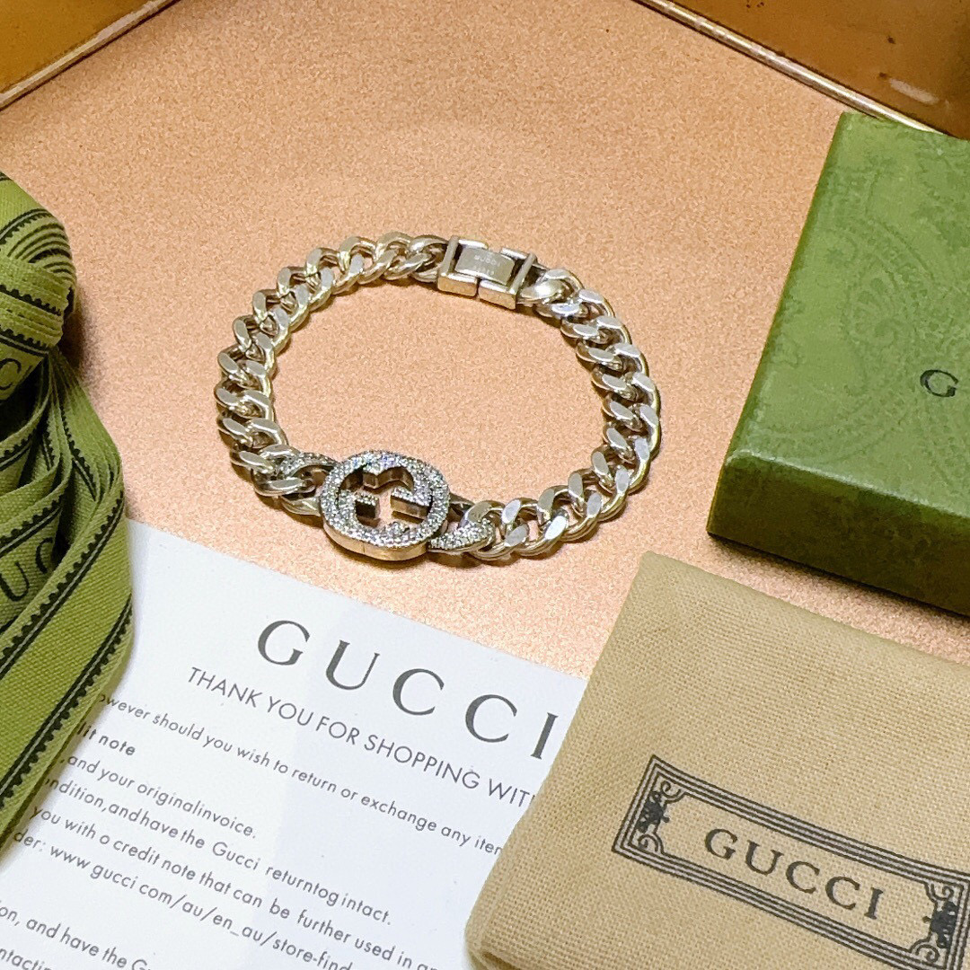 Gucci Charm BraceletSilver Metal Interlocking G Logo