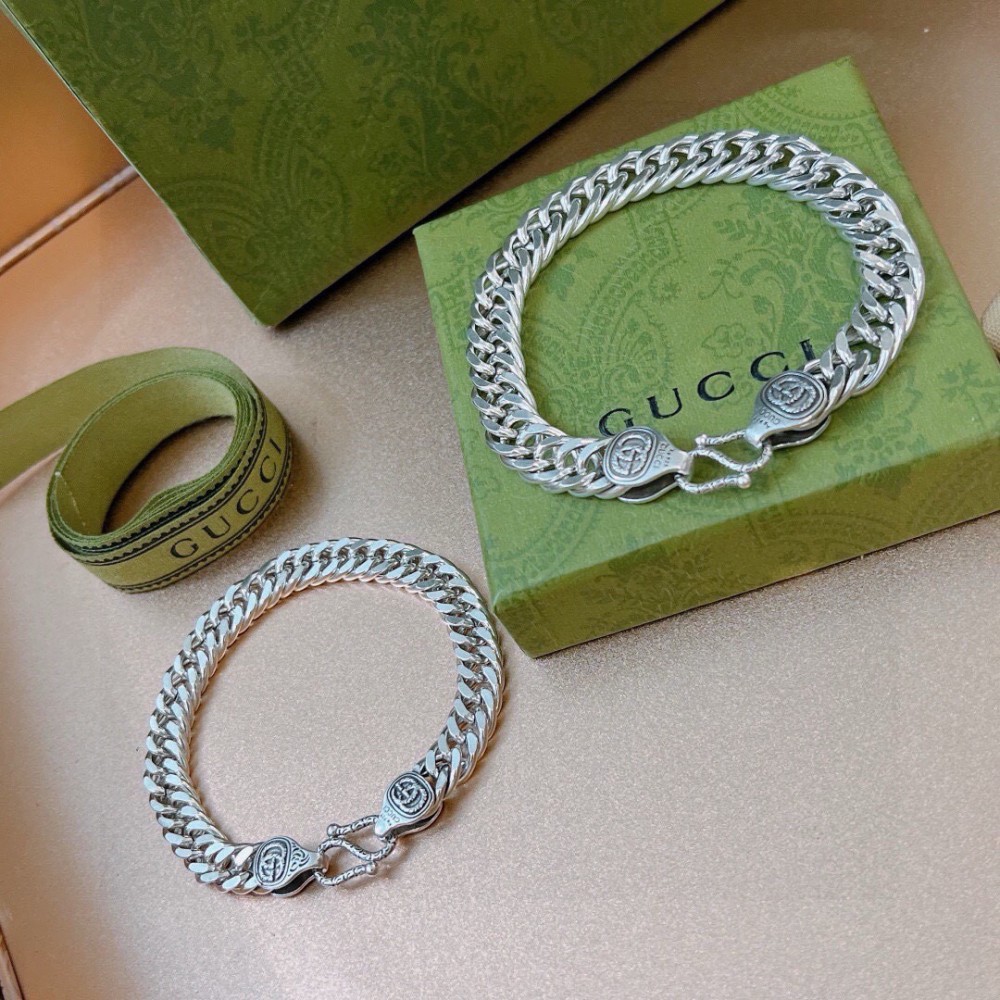 Gucci Charm BraceletSilver Metal