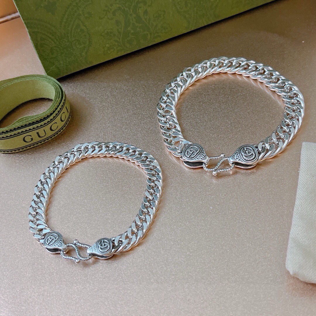 Gucci Charm BraceletSilver Metal