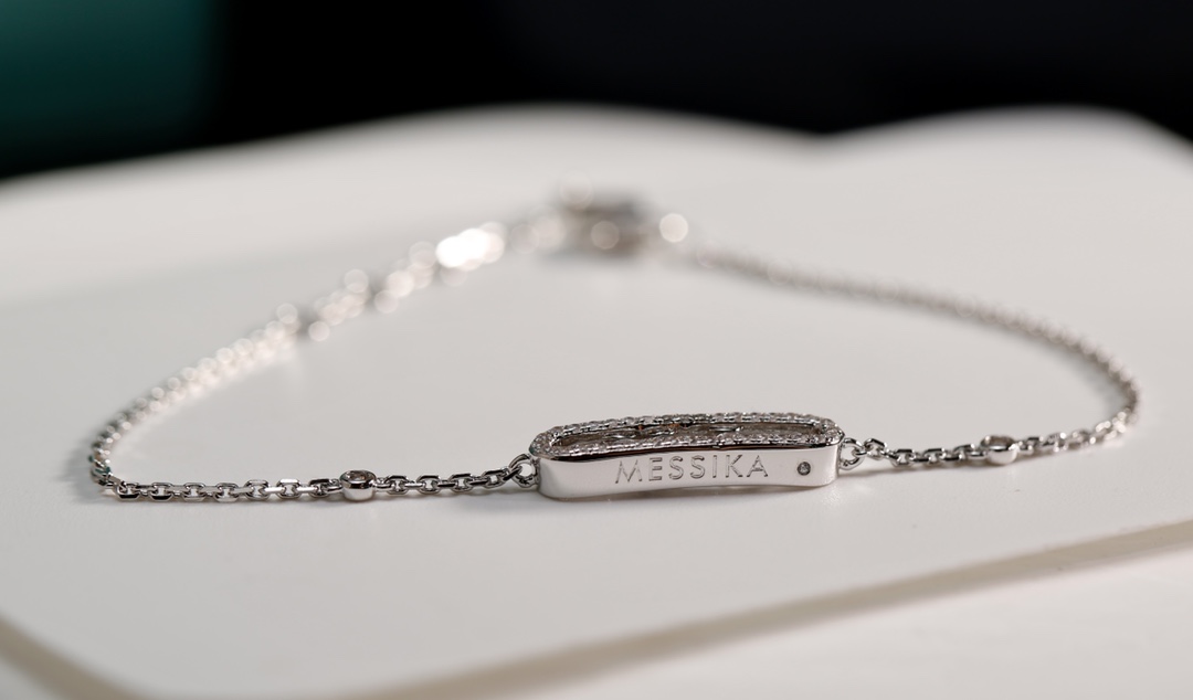 MESSIKA Baby Move Pavé White Gold Diamond Bracelet